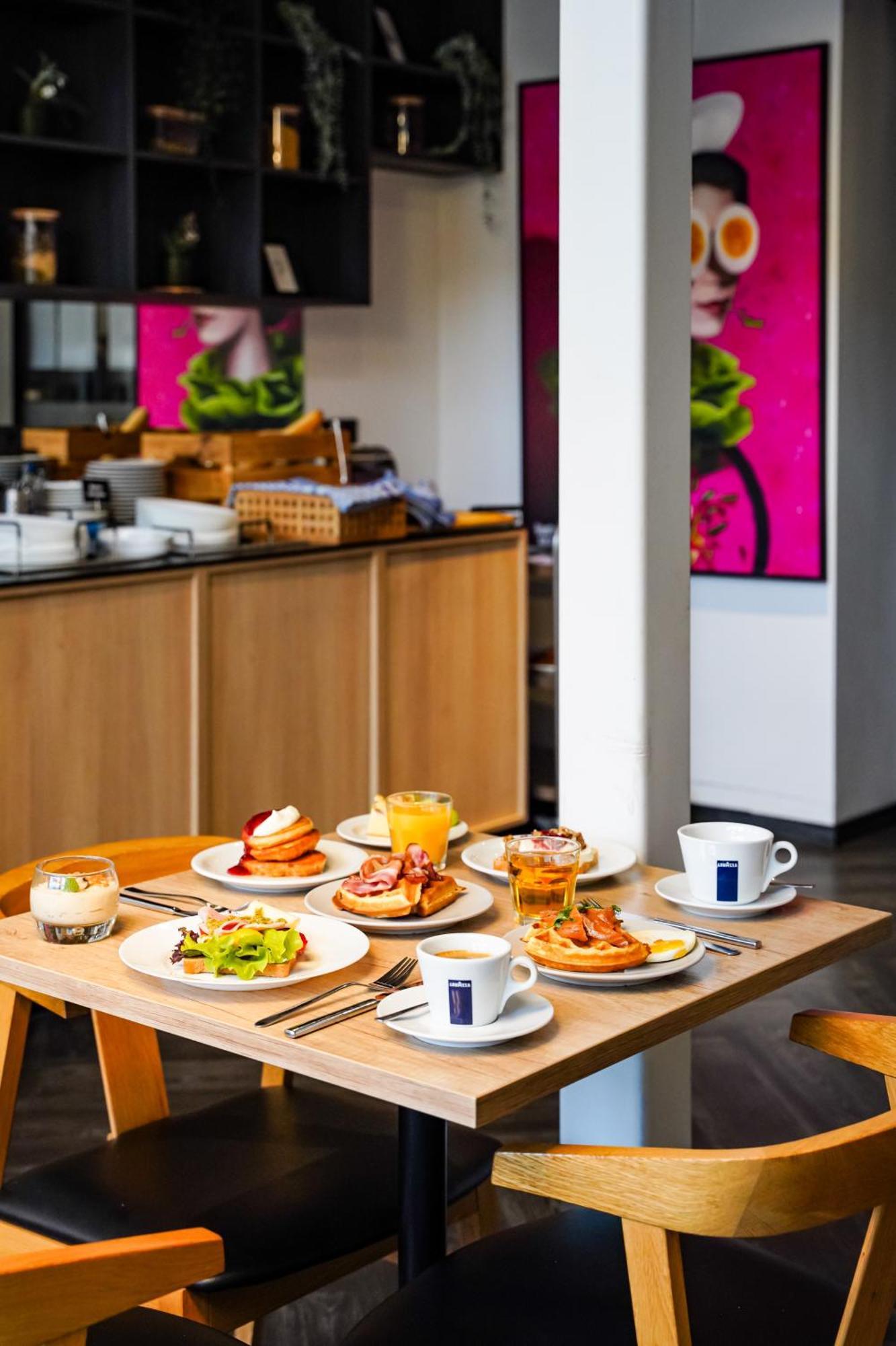 Loop Hotel